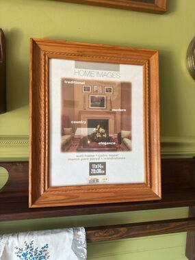 Oak Finish Wood Picture Frame - Warm Brown